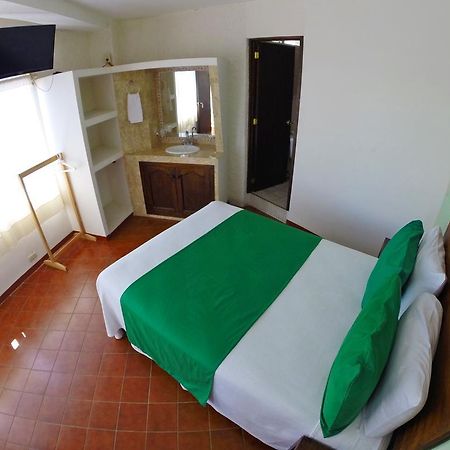 Hotel Puerto Piedra Пуэрто-Эскондидо Экстерьер фото