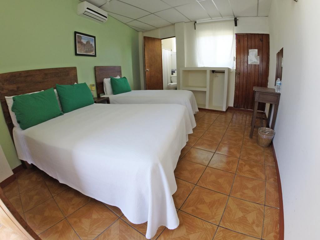 Hotel Puerto Piedra Пуэрто-Эскондидо Экстерьер фото