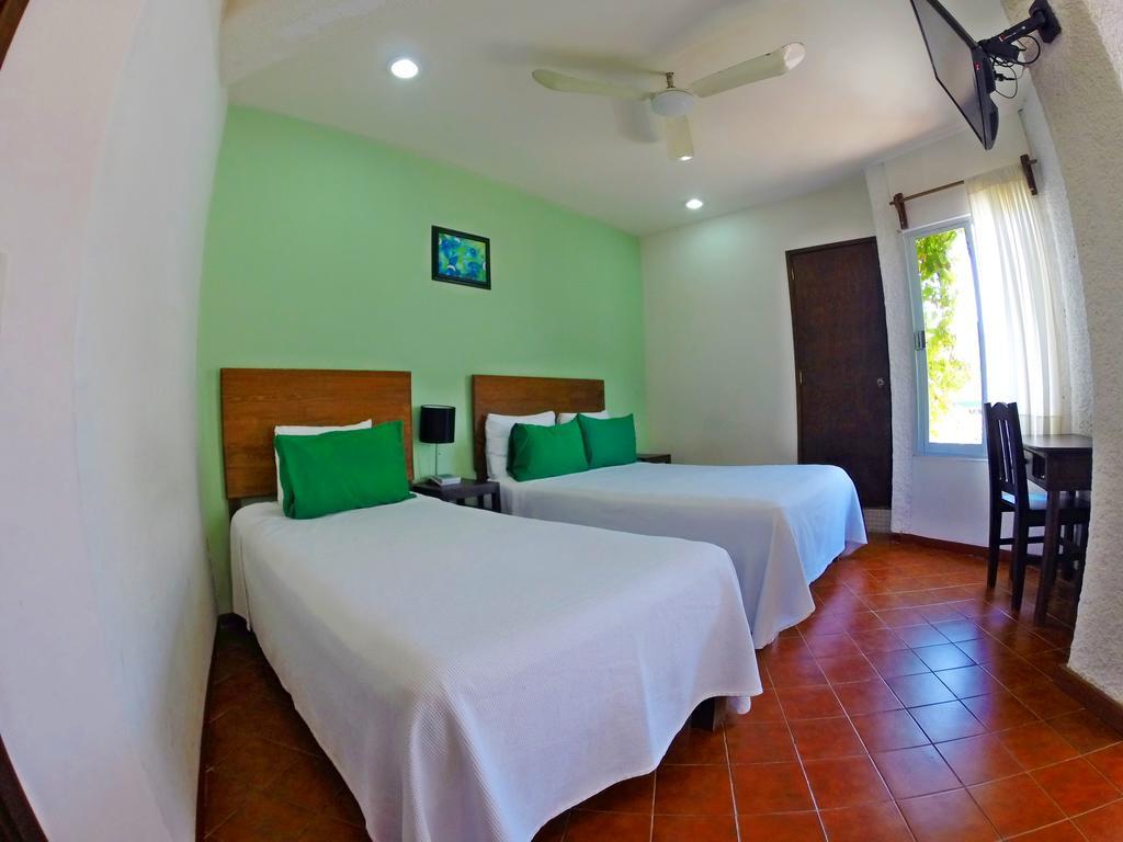 Hotel Puerto Piedra Пуэрто-Эскондидо Экстерьер фото