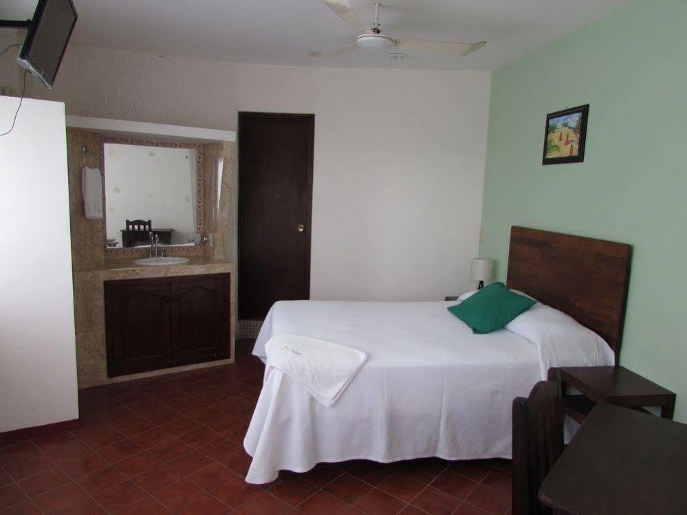 Hotel Puerto Piedra Пуэрто-Эскондидо Экстерьер фото